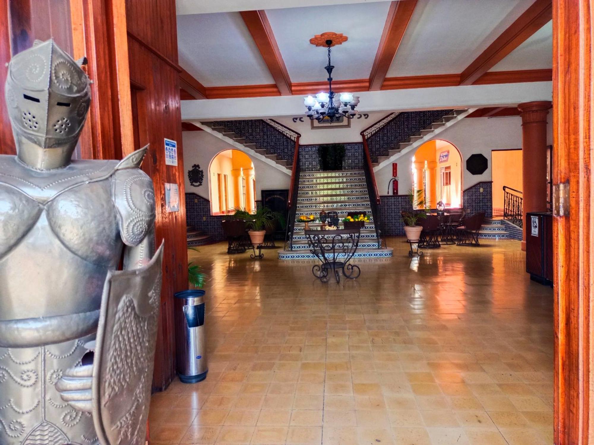 Hotel Los Monteros シウダービクトリア エクステリア 写真